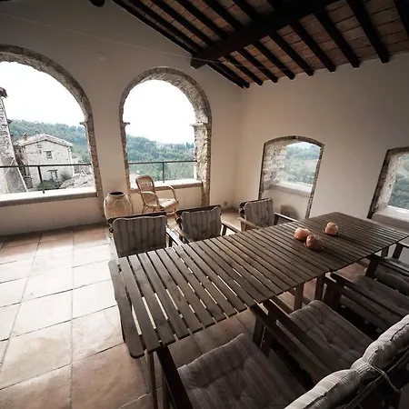 Casa Due Archi Labro
